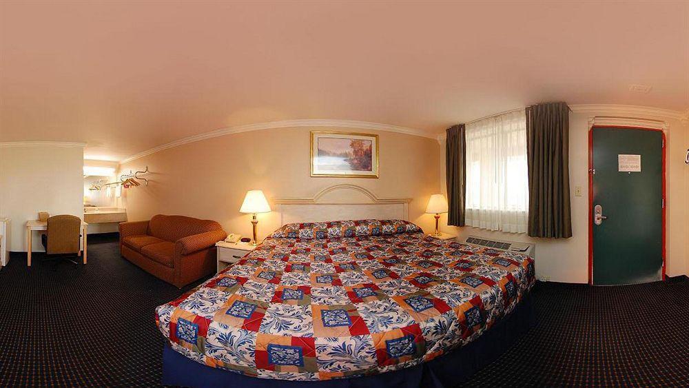 University Inn & Suites San Antonio Eksteriør billede