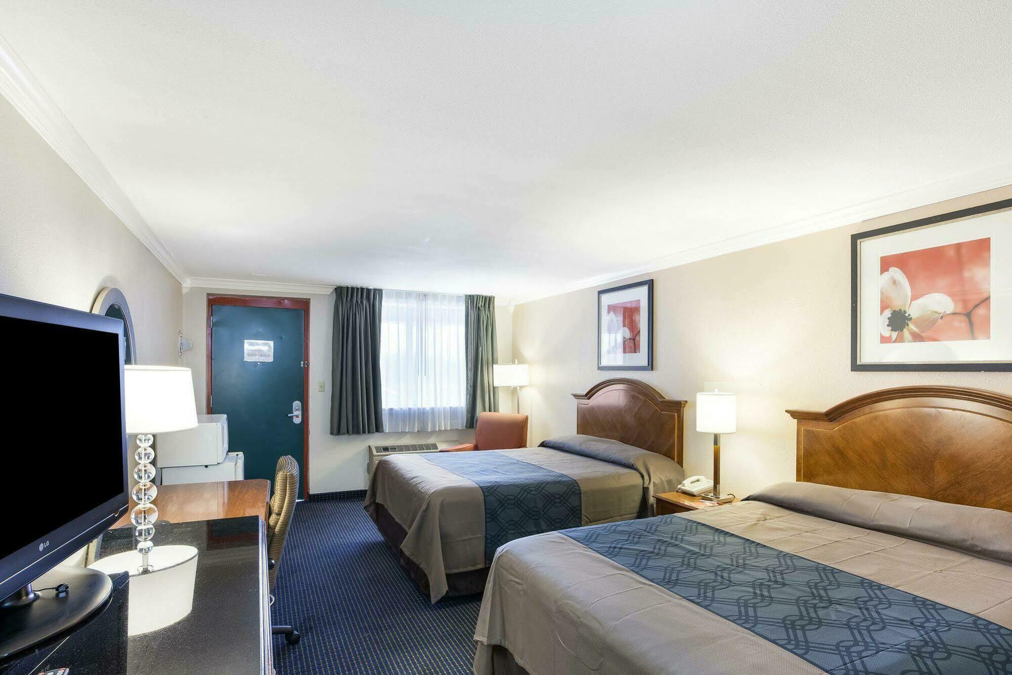 University Inn & Suites San Antonio Eksteriør billede