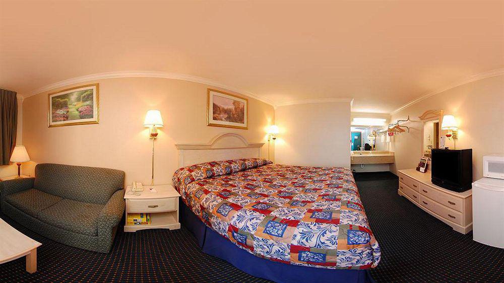 University Inn & Suites San Antonio Eksteriør billede